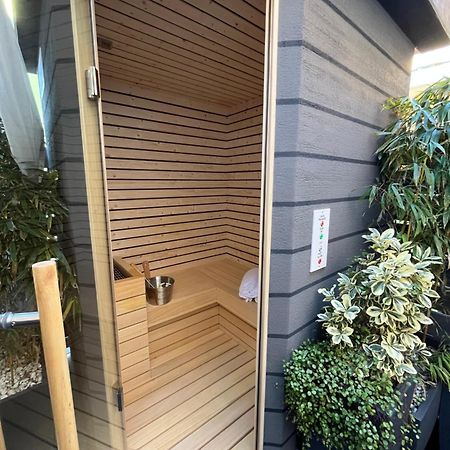 Sea Garden Apartments & Rooms グラード エクステリア 写真